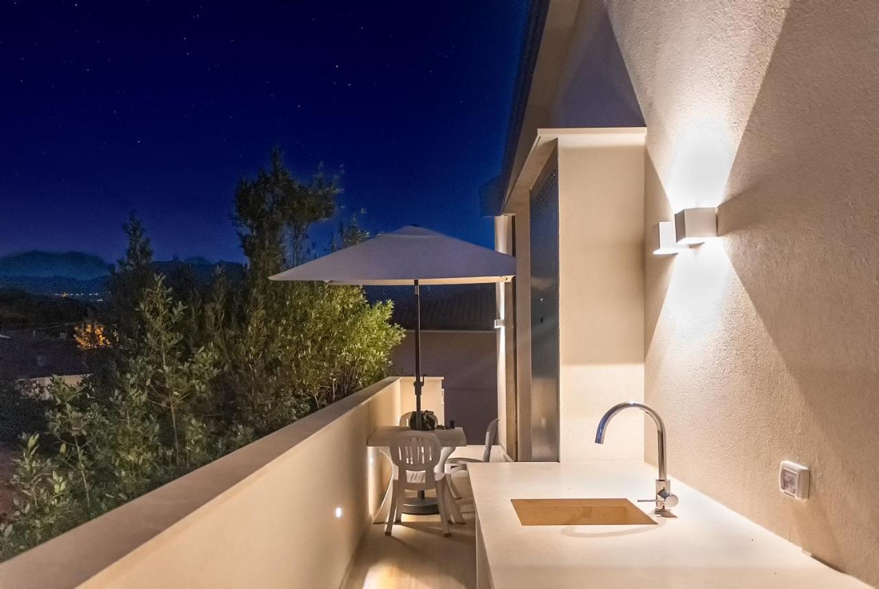Sea Holidays Apartment マリーナ・ディ・ピエトラサンタ エクステリア 写真